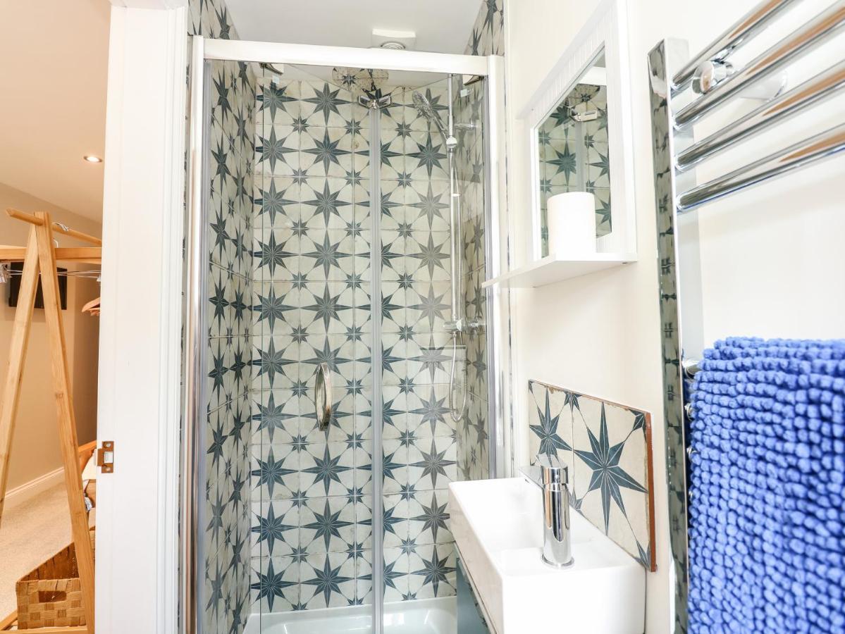 Daisy Tree Cottage Вудхолл Спа Экстерьер фото